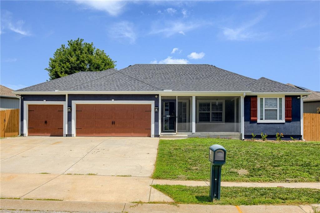 Listing Photo MLS #HMS2565212