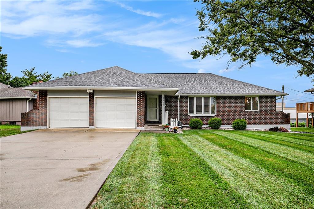 Listing Photo MLS #HMS2565471