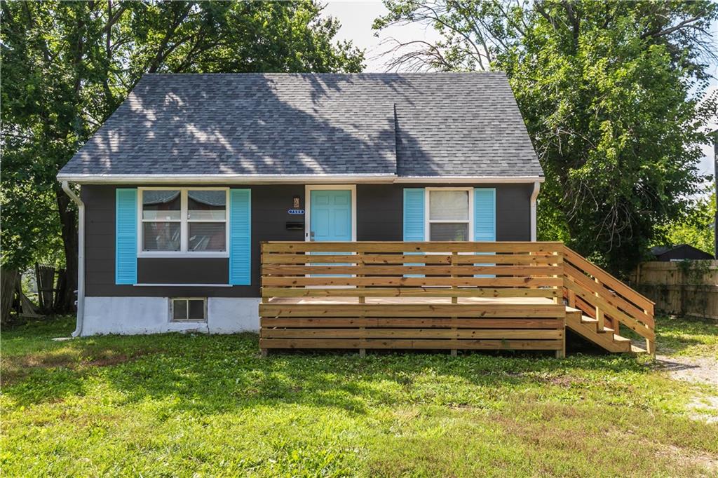 Listing Photo MLS #HMS2565676