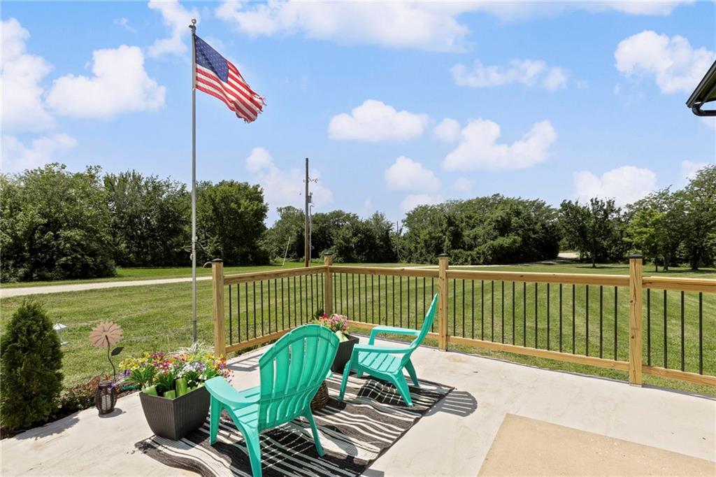 Listing Photo MLS #HMS2565726