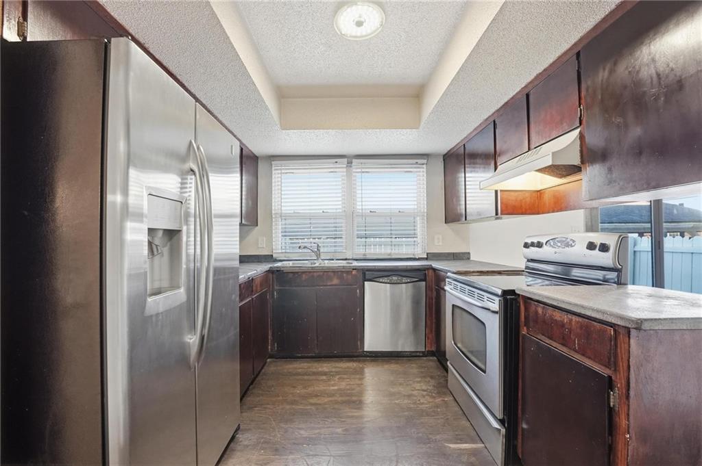 Listing Photo MLS #HMS2565733