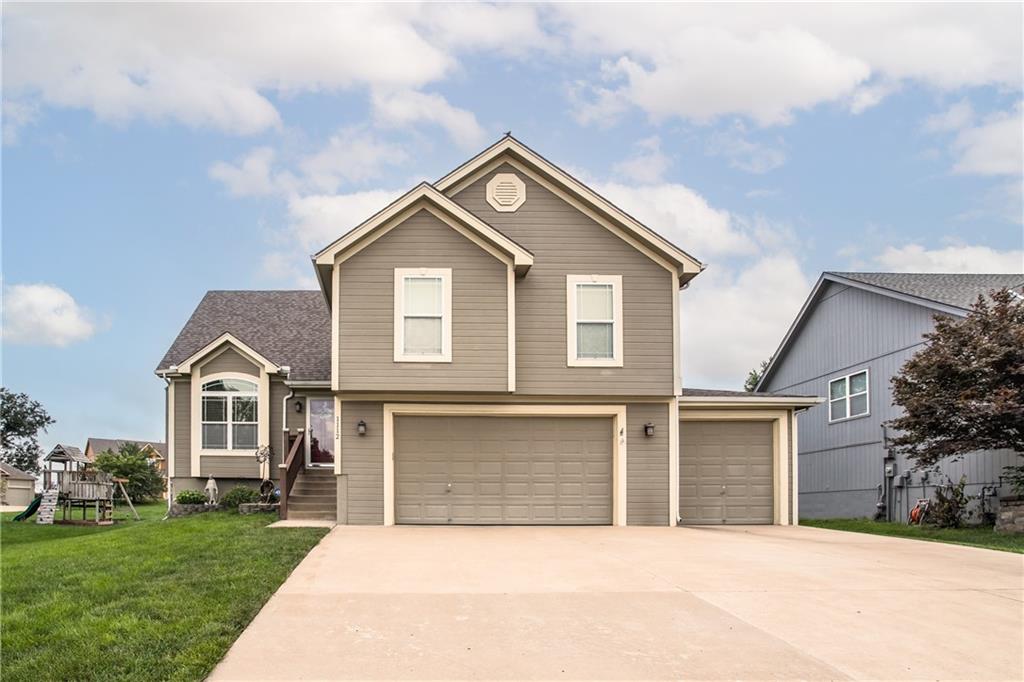 Listing Photo MLS #HMS2565861