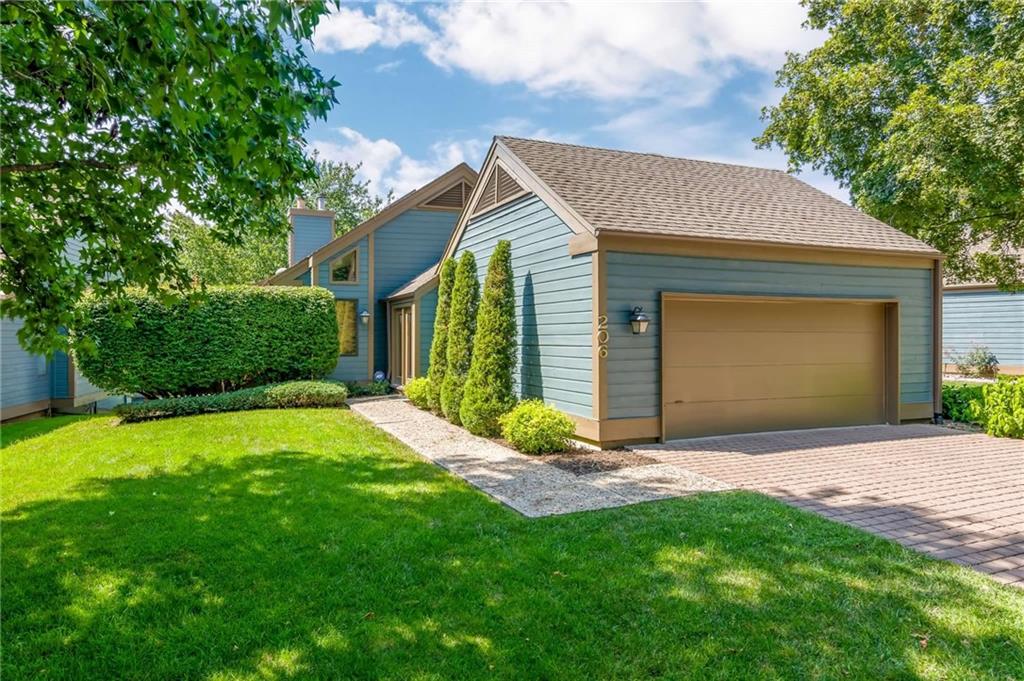 Listing Photo MLS #HMS2565896