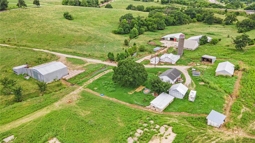 Listing Photo MLS #HMS2565900