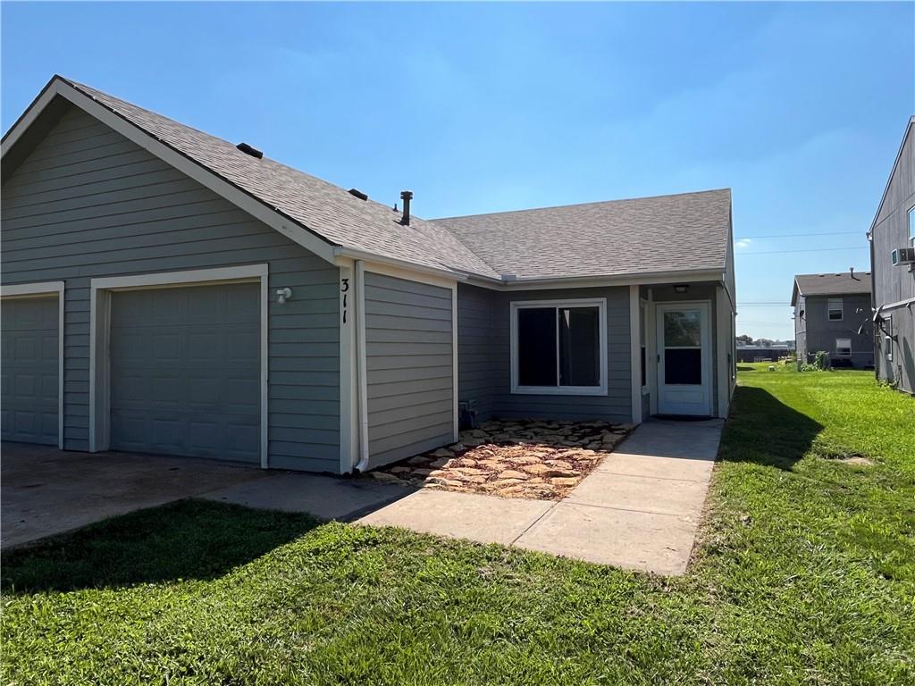 Listing Photo MLS #HMS2565921