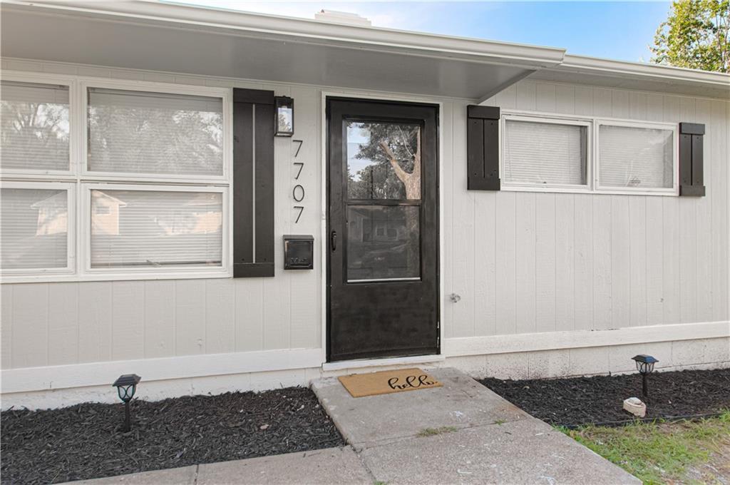 Listing Photo MLS #HMS2566001