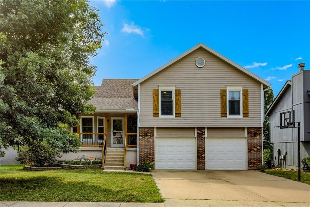 Listing Photo MLS #HMS2566321