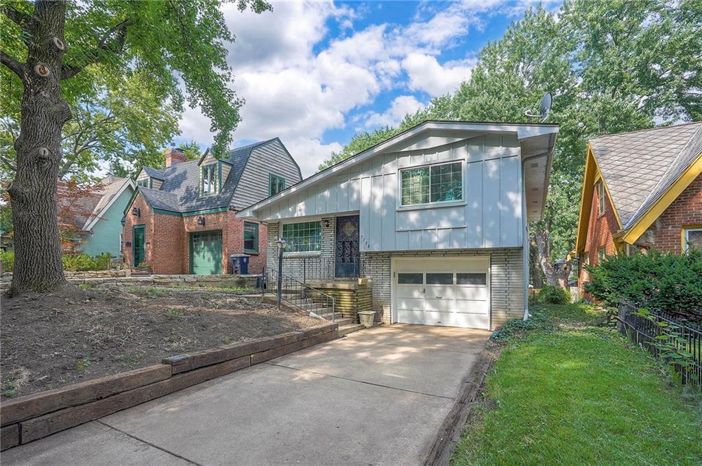 Listing Photo MLS #HMS2566448