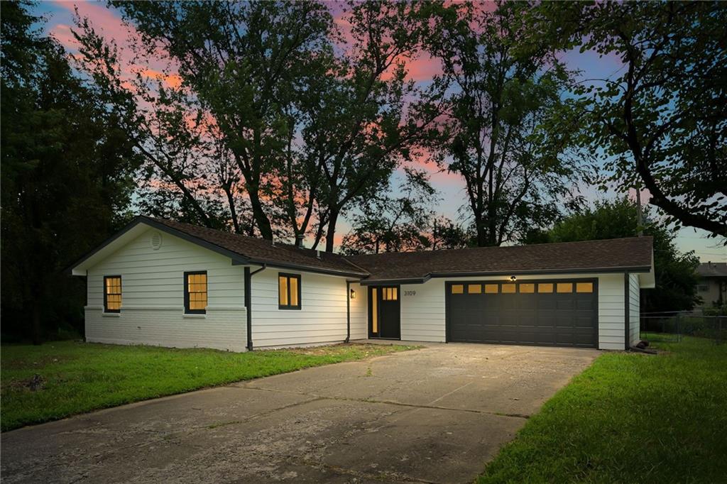 Listing Photo MLS #HMS2566707