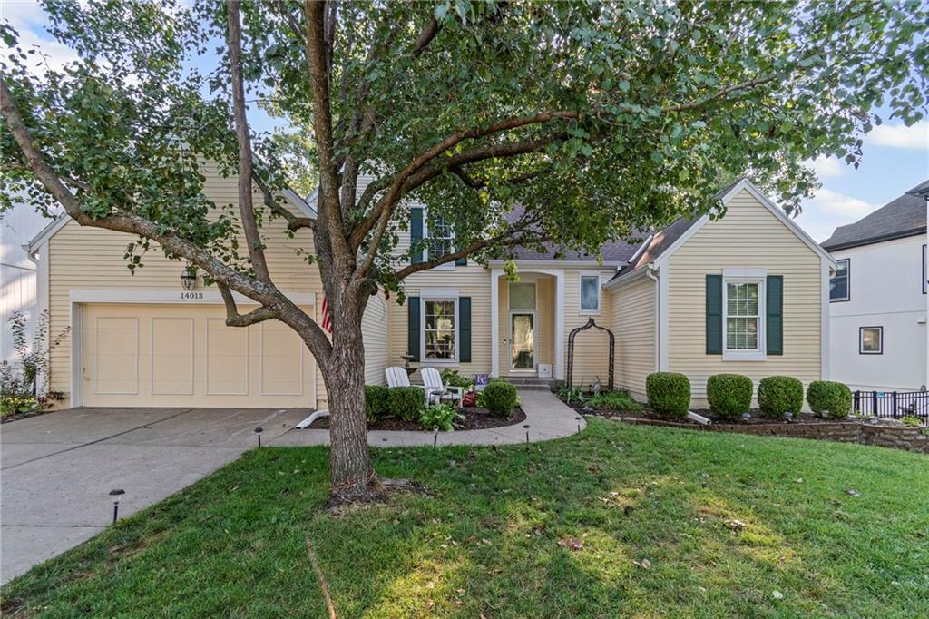 Listing Photo MLS #HMS2567038