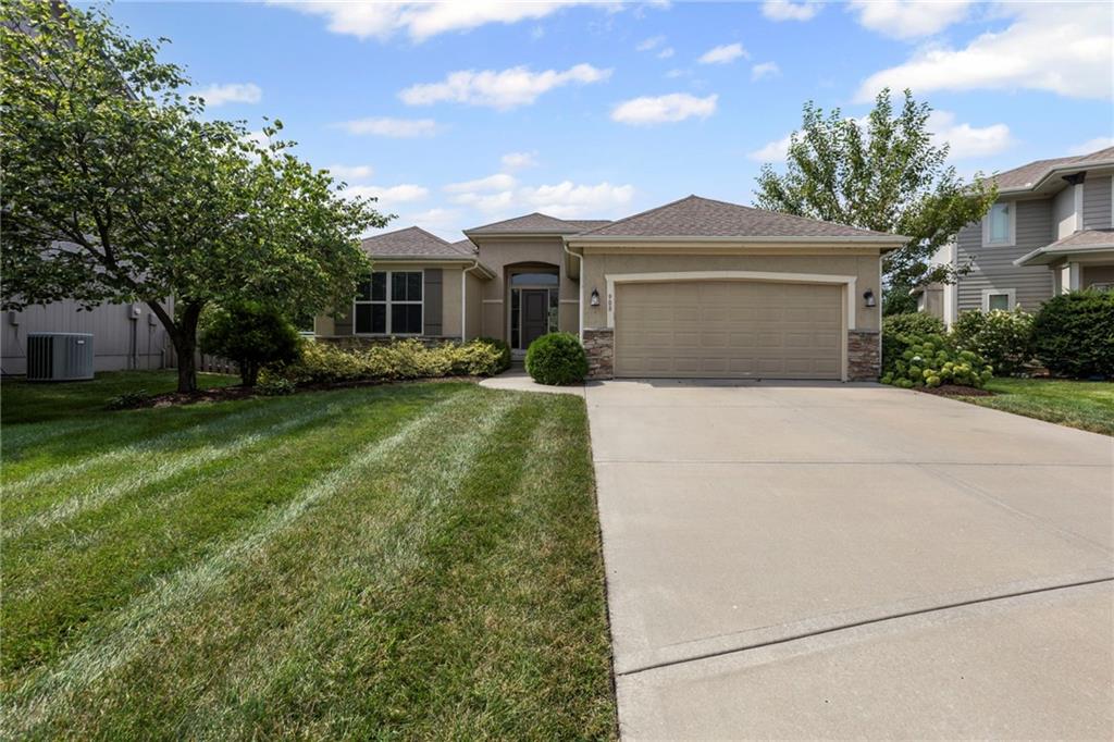 Listing Photo MLS #HMS2567093