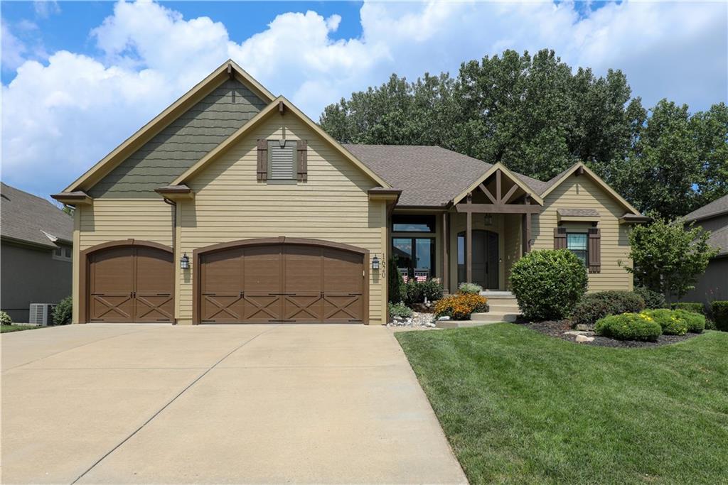 Listing Photo MLS #HMS2567208