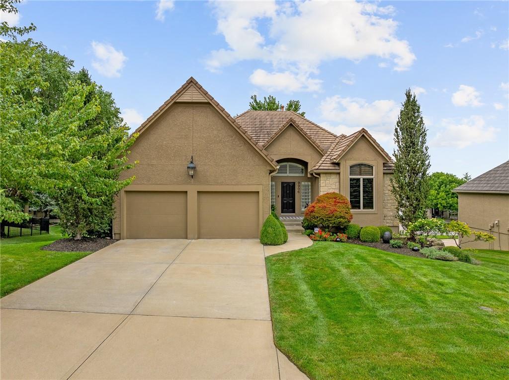 Listing Photo MLS #HMS2567331