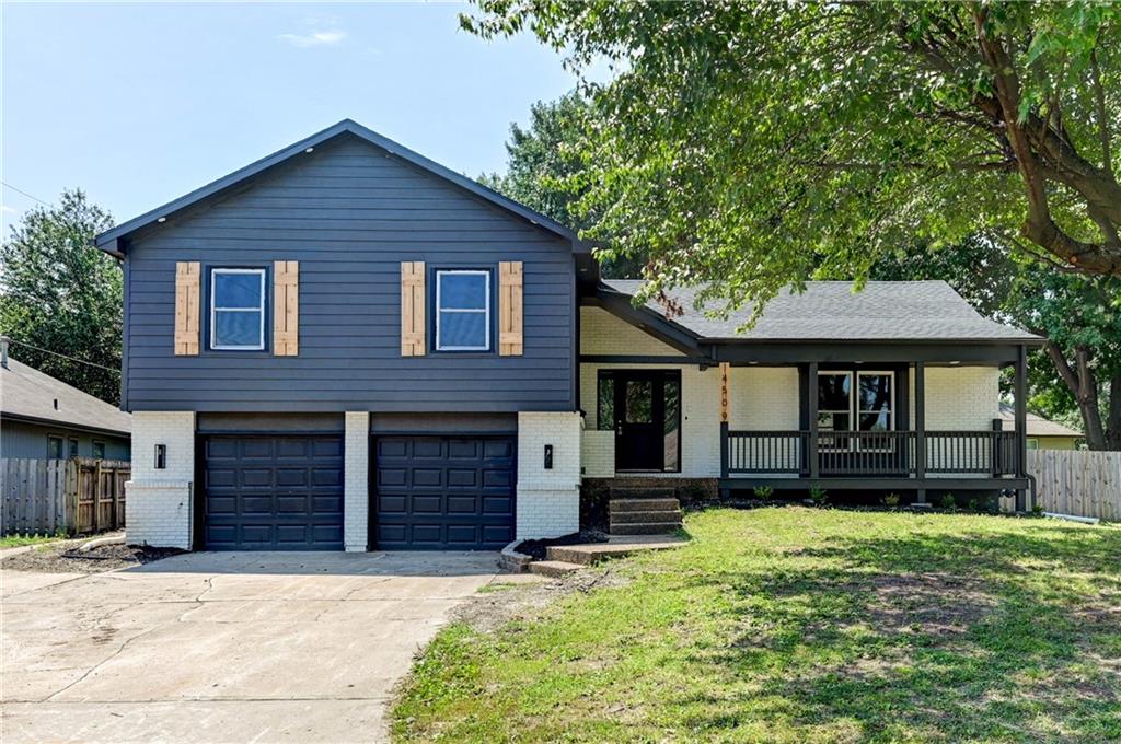 Listing Photo MLS #HMS2567412