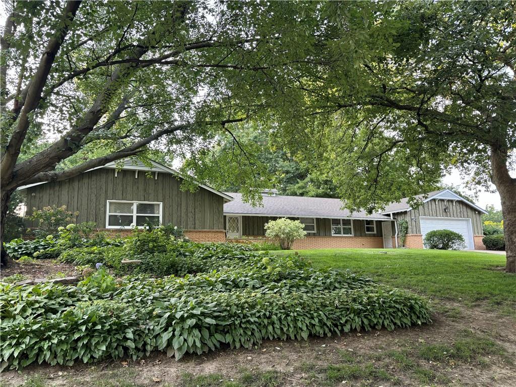 Listing Photo MLS #HMS2567492