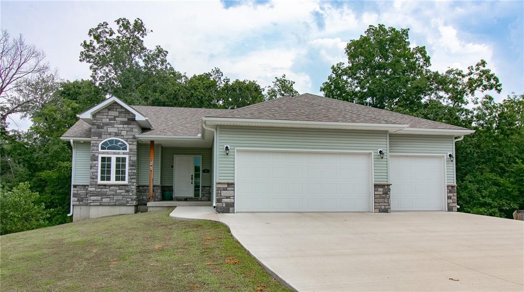 Listing Photo MLS #HMS2567498