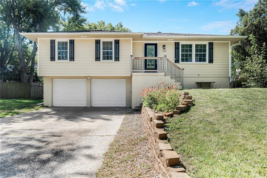 Listing Photo MLS #HMS2567528