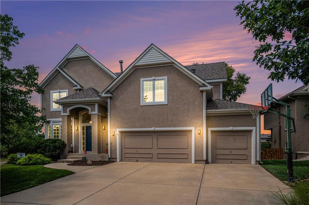Listing Photo MLS #HMS2567532