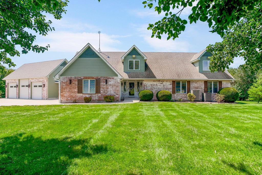 Listing Photo MLS #HMS2567579