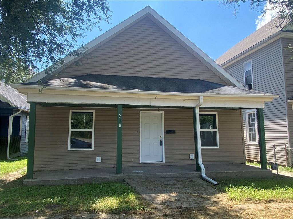 Listing Photo MLS #HMS2567598