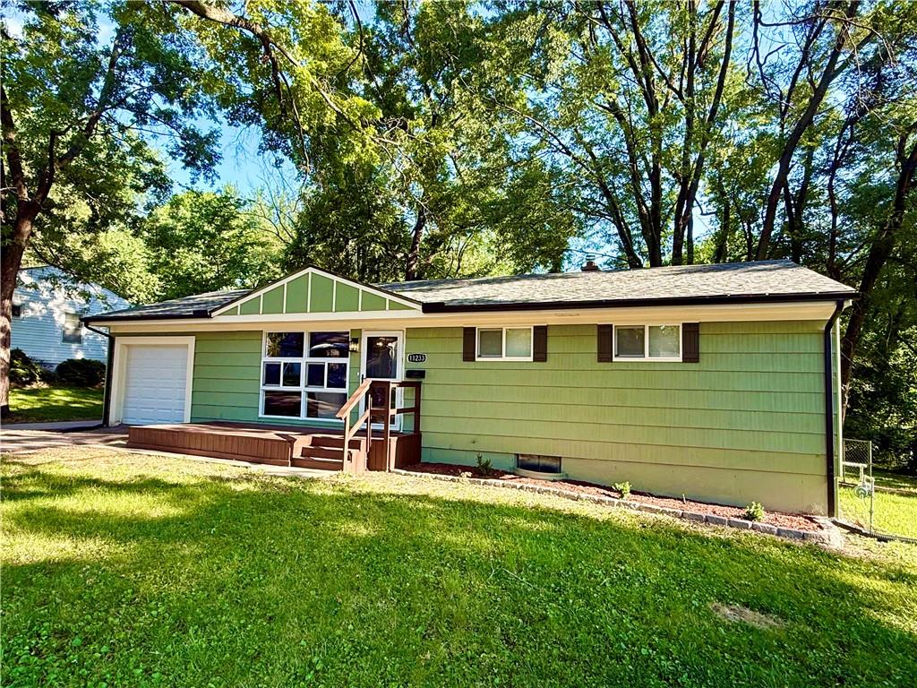 Listing Photo MLS #HMS2567602