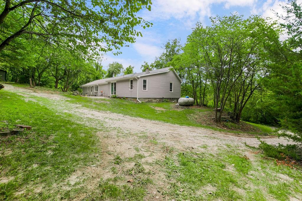 Listing Photo MLS #HMS2567606
