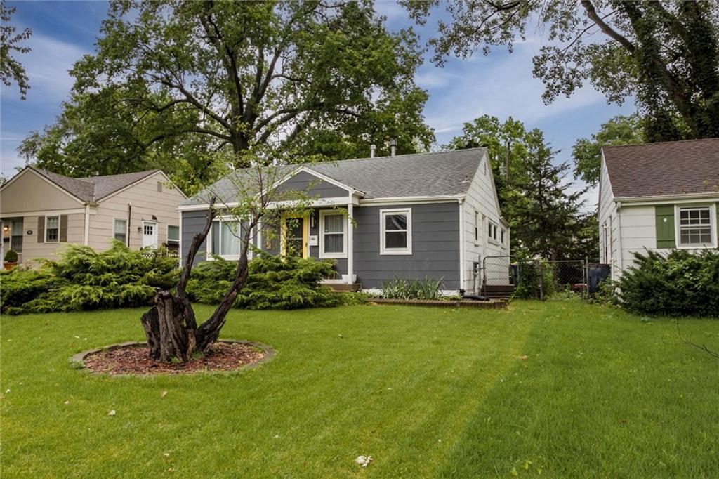 Listing Photo MLS #HMS2567642