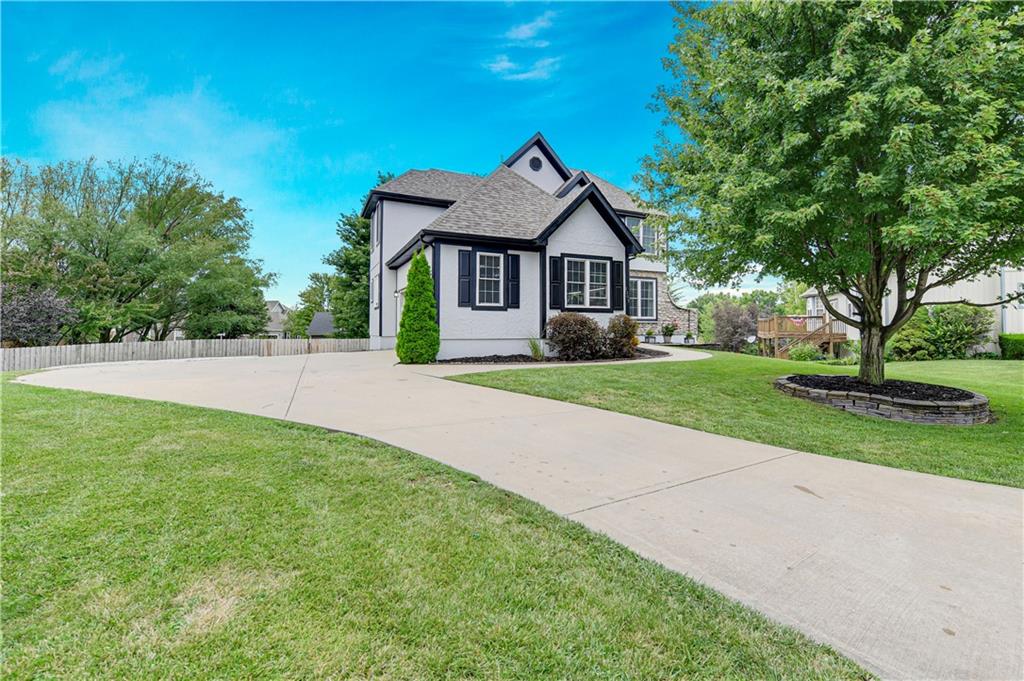 Listing Photo MLS #HMS2567691