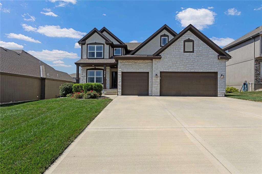 Listing Photo MLS #HMS2567736