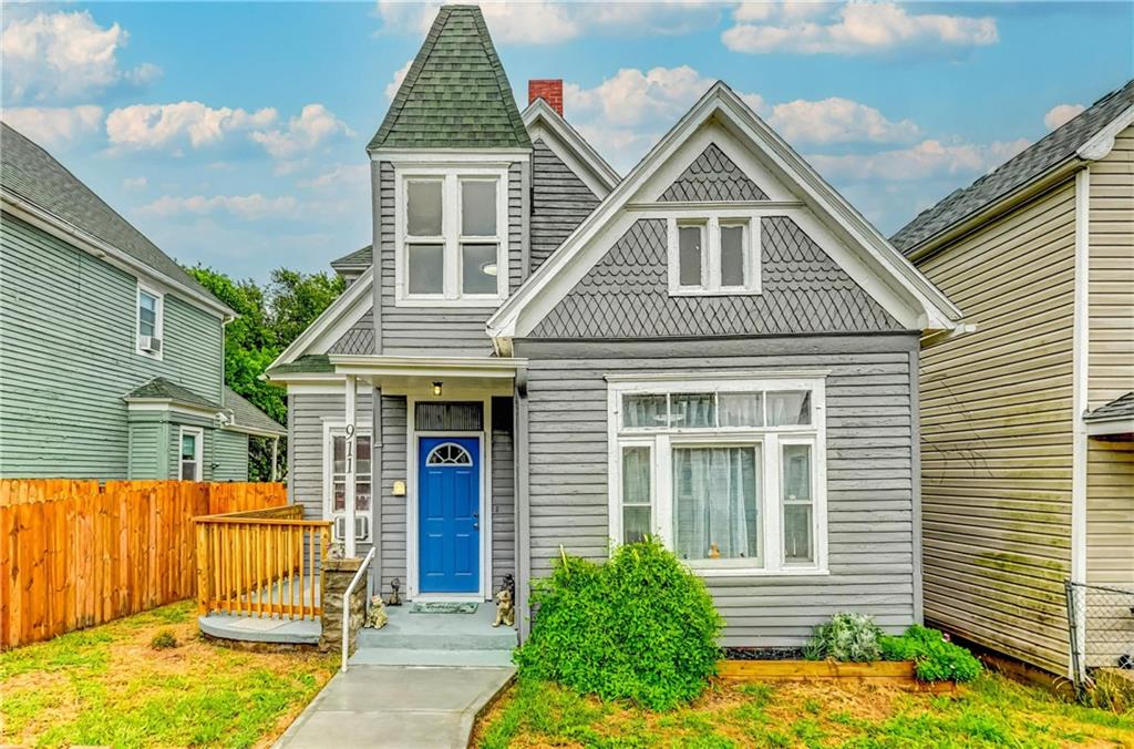 Listing Photo MLS #HMS2567765
