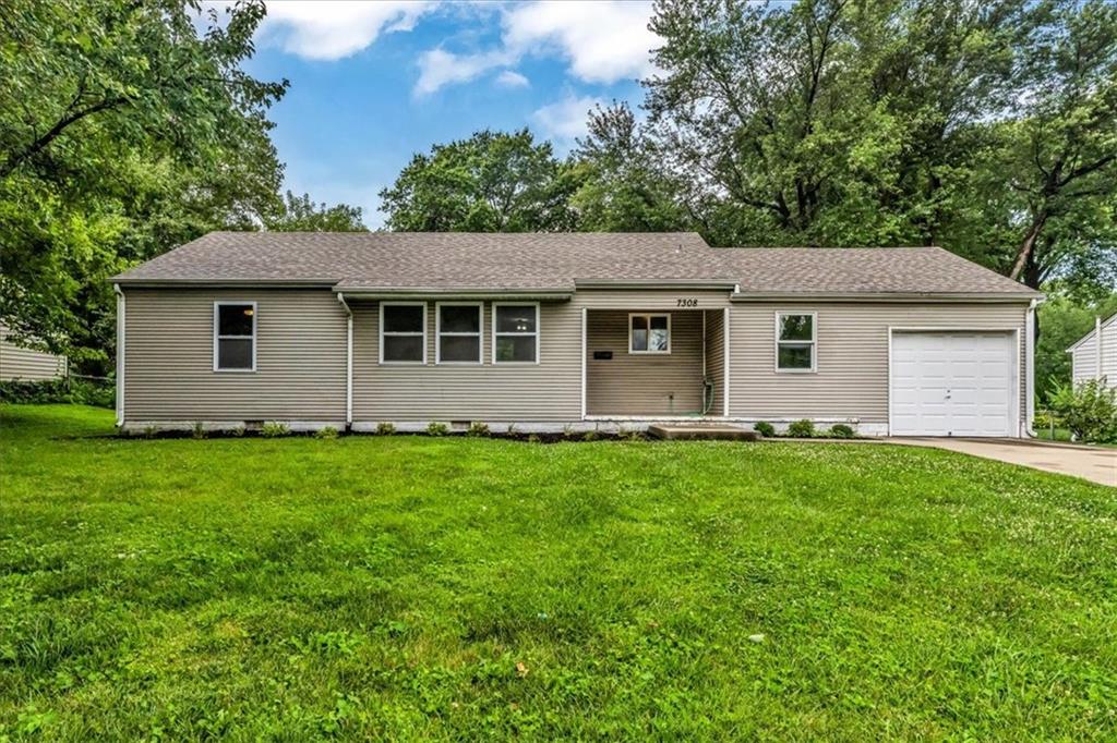 Listing Photo MLS #HMS2567766