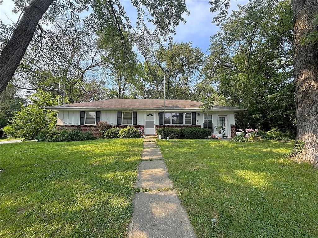 Listing Photo MLS #HMS2567779