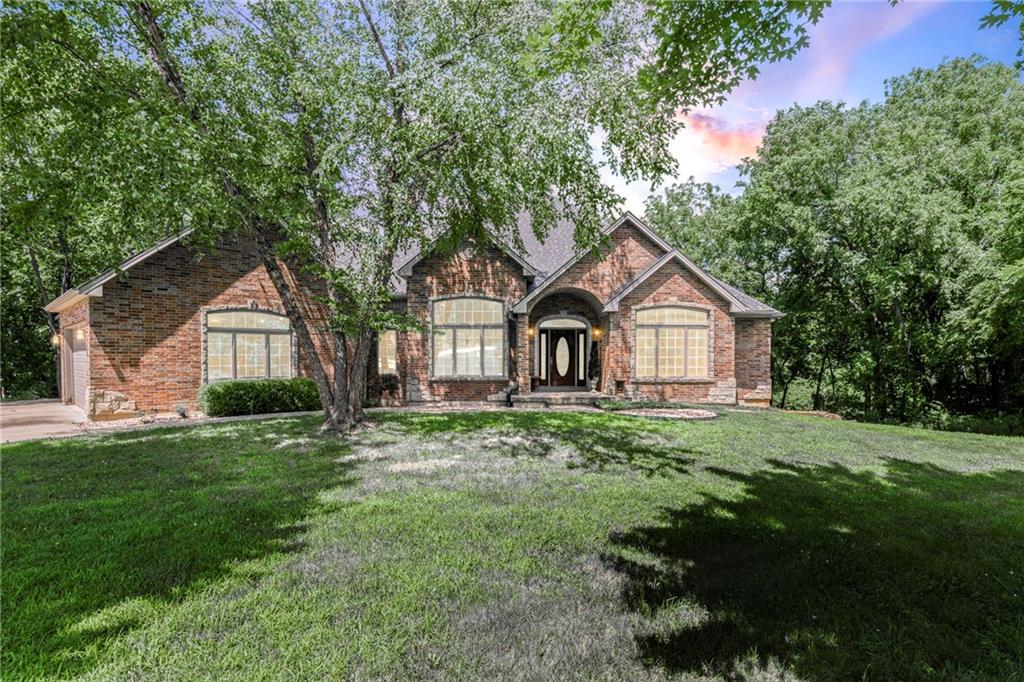 Listing Photo MLS #HMS2567783
