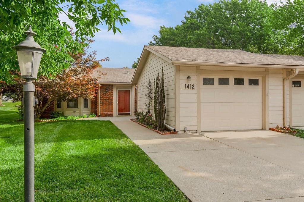 Listing Photo MLS #HMS2568021