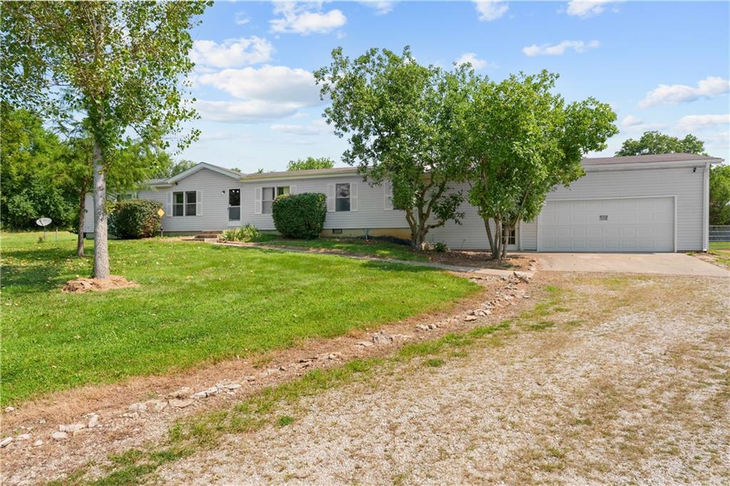 Listing Photo MLS #HMS2568034