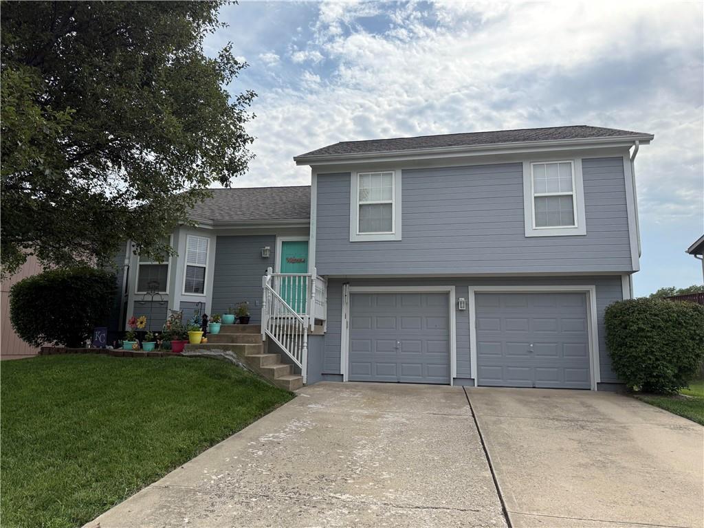 Listing Photo MLS #HMS2568035