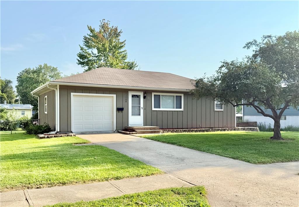 Listing Photo MLS #HMS2568048