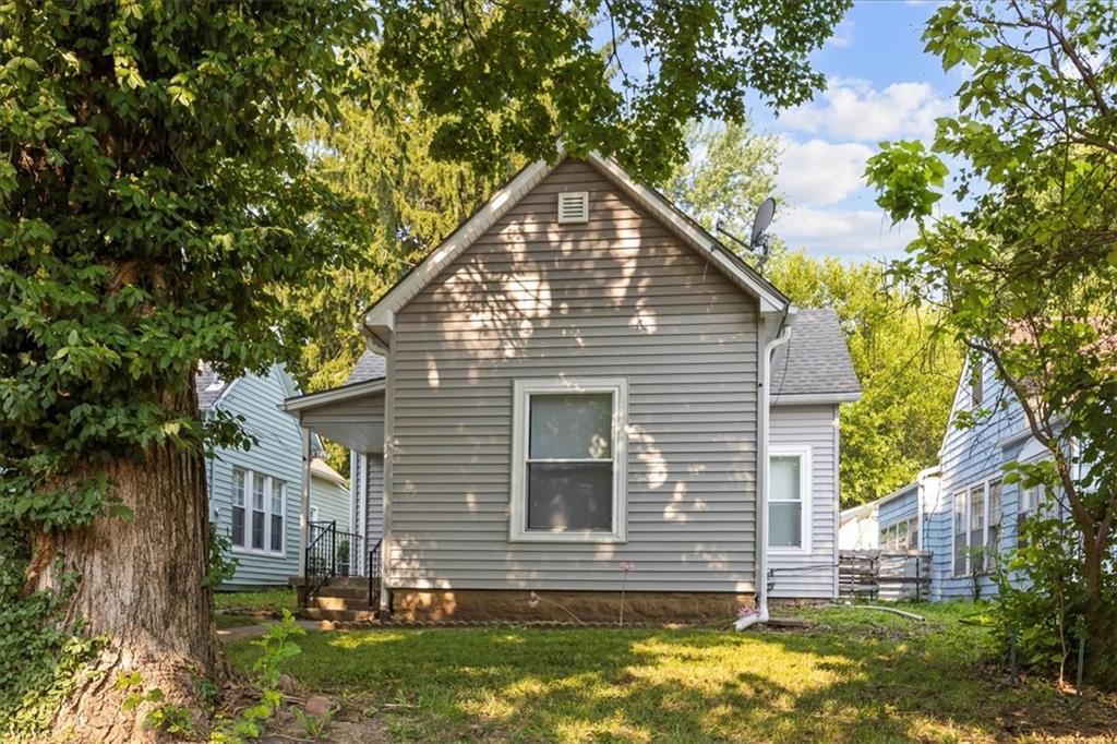 Listing Photo MLS #HMS2568078
