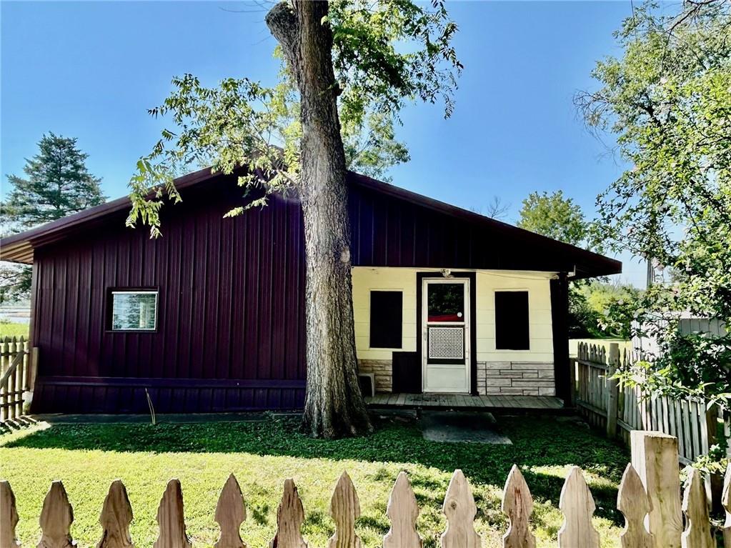Listing Photo MLS #HMS2568087