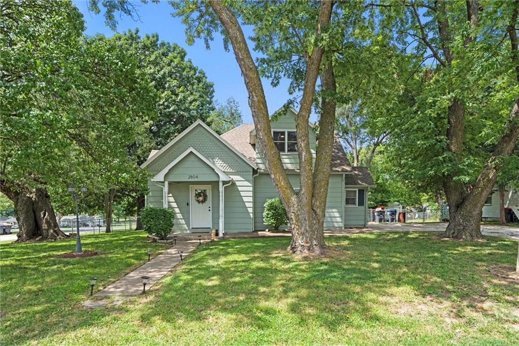 Listing Photo MLS #HMS2568090