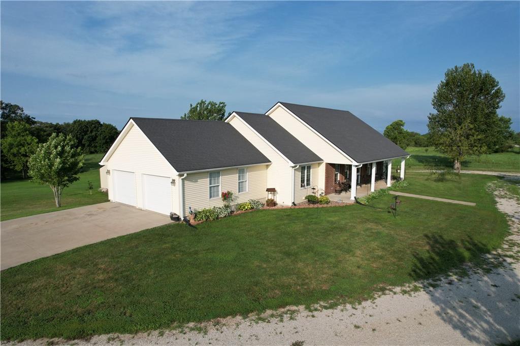 Listing Photo MLS #HMS2568169