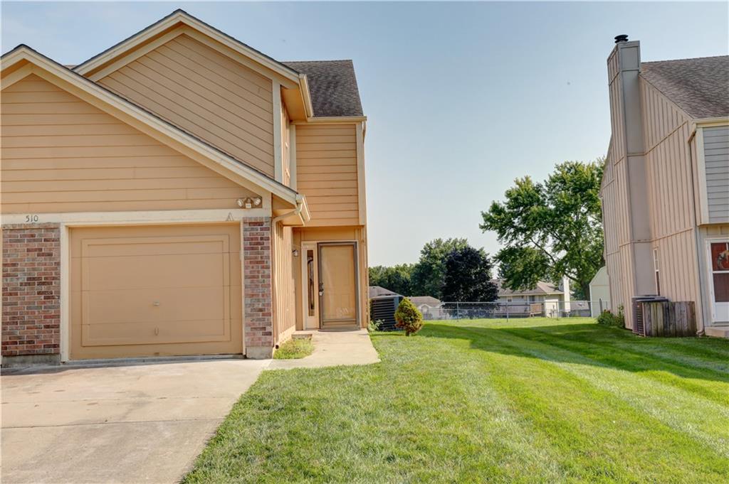 Listing Photo MLS #HMS2568180