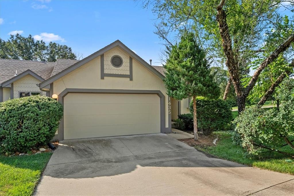 Listing Photo MLS #HMS2568243