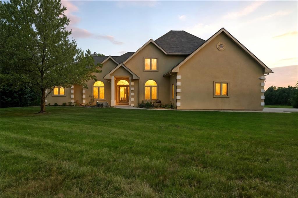 Listing Photo MLS #HMS2568256