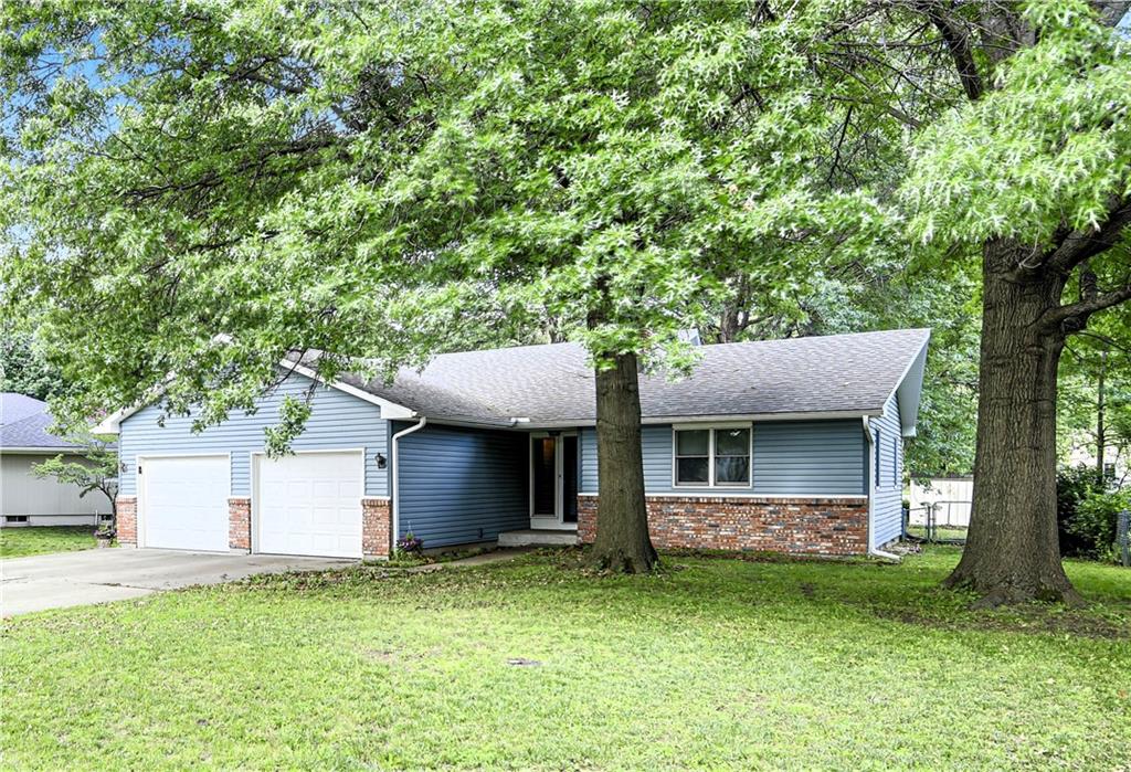 Listing Photo MLS #HMS2568269