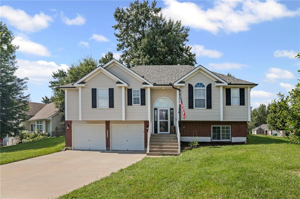 Listing Photo MLS #HMS2568272
