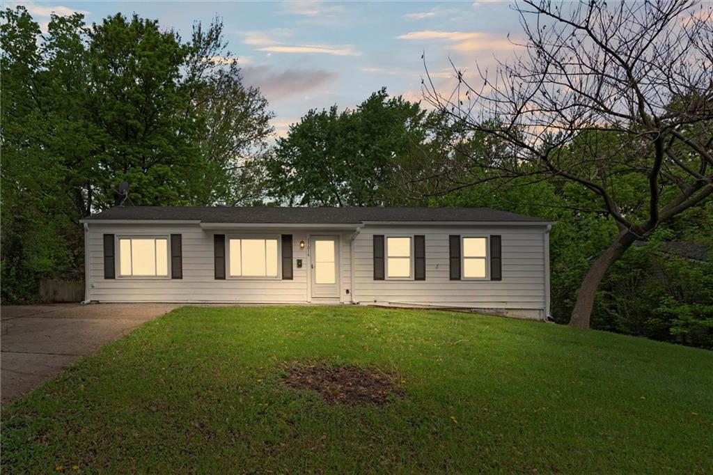 Listing Photo MLS #HMS2568340
