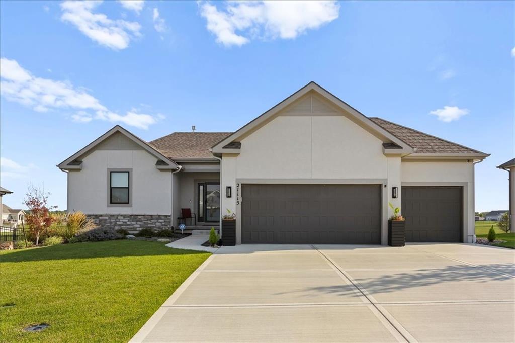 Listing Photo MLS #HMS2568371