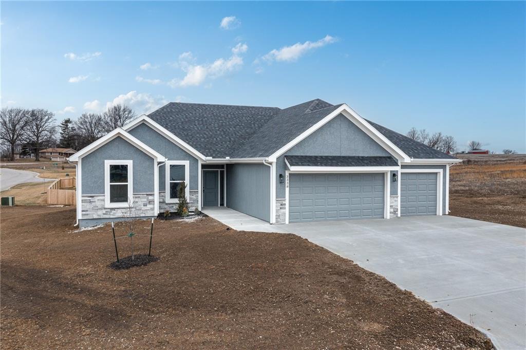 Listing Photo MLS #HMS2568377