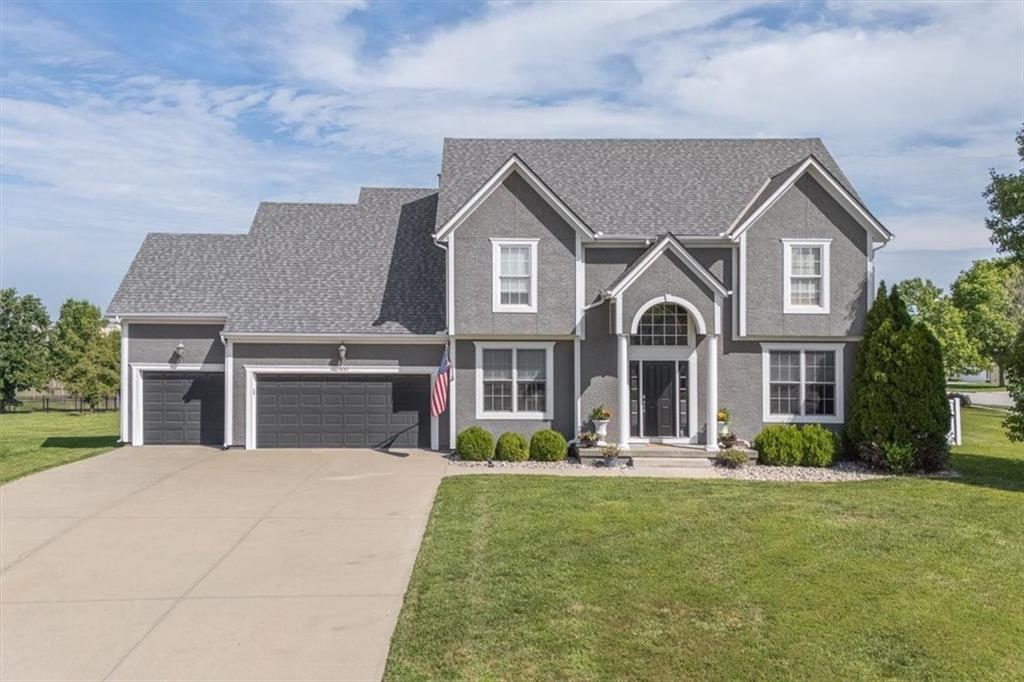 Listing Photo MLS #HMS2568379